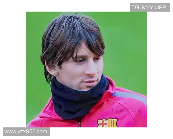 足球历史首位实现全满贯的传奇球星诞生，跨越时代的伟大成就与影响